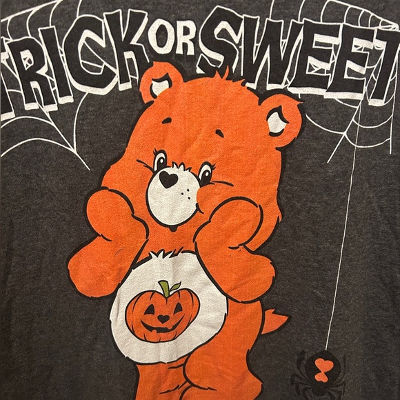 Care Bears Halloween Graphic Tee xl - Picture 1 of 4